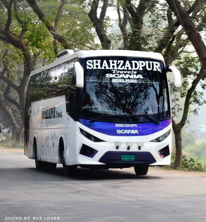 Luxury Class Bus