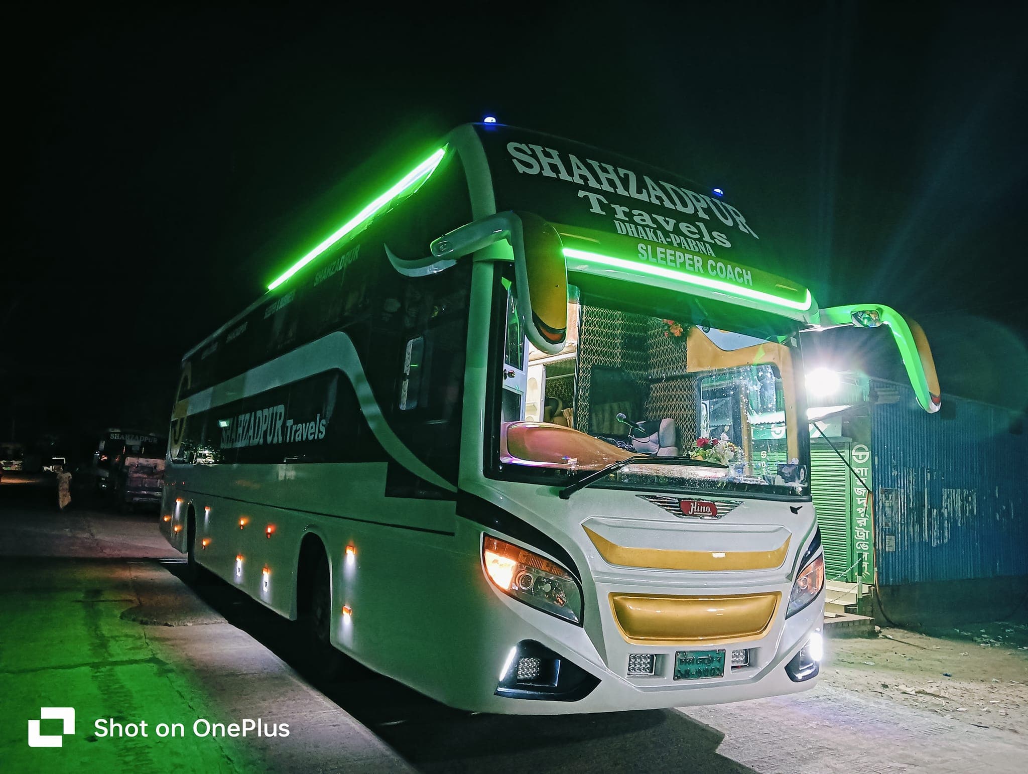 Premium Class Bus